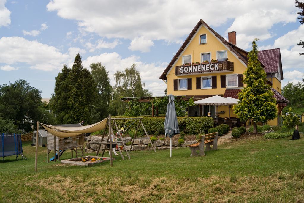 Hotel - Restaurant Sonneneck Dornstetten エクステリア 写真